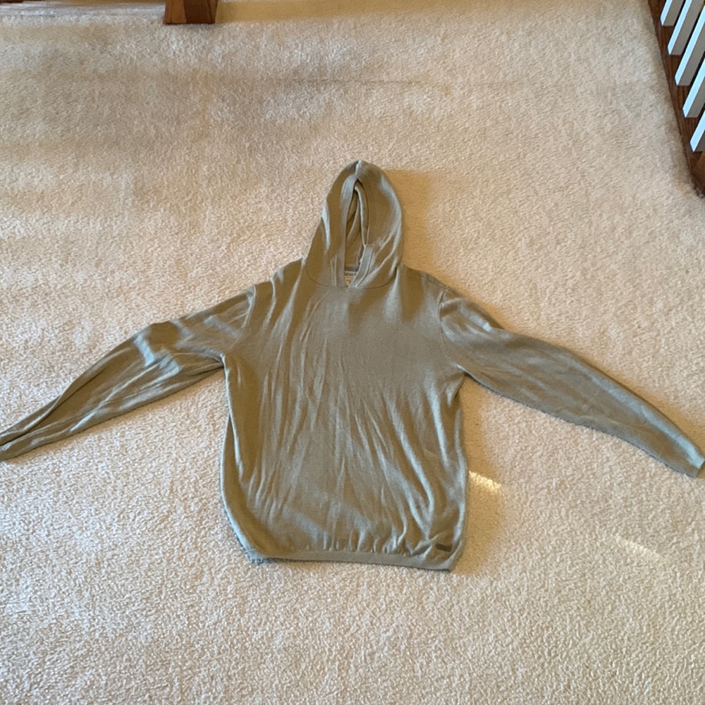 Lightweight Heritage hoodie.